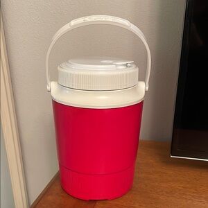 Vintage GOTT Half Gallon Water or Beverage Cooler Jug with Handle & Spout #1502
